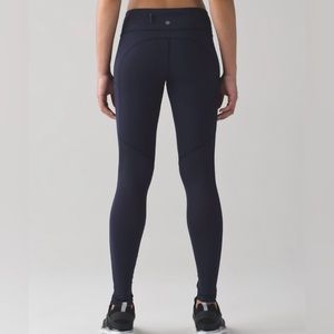 Lululemon speed tights mesh 28” size 4 navy with adjustable reflective ankles